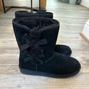 Ugg Black Lined Winter Boots With Bows